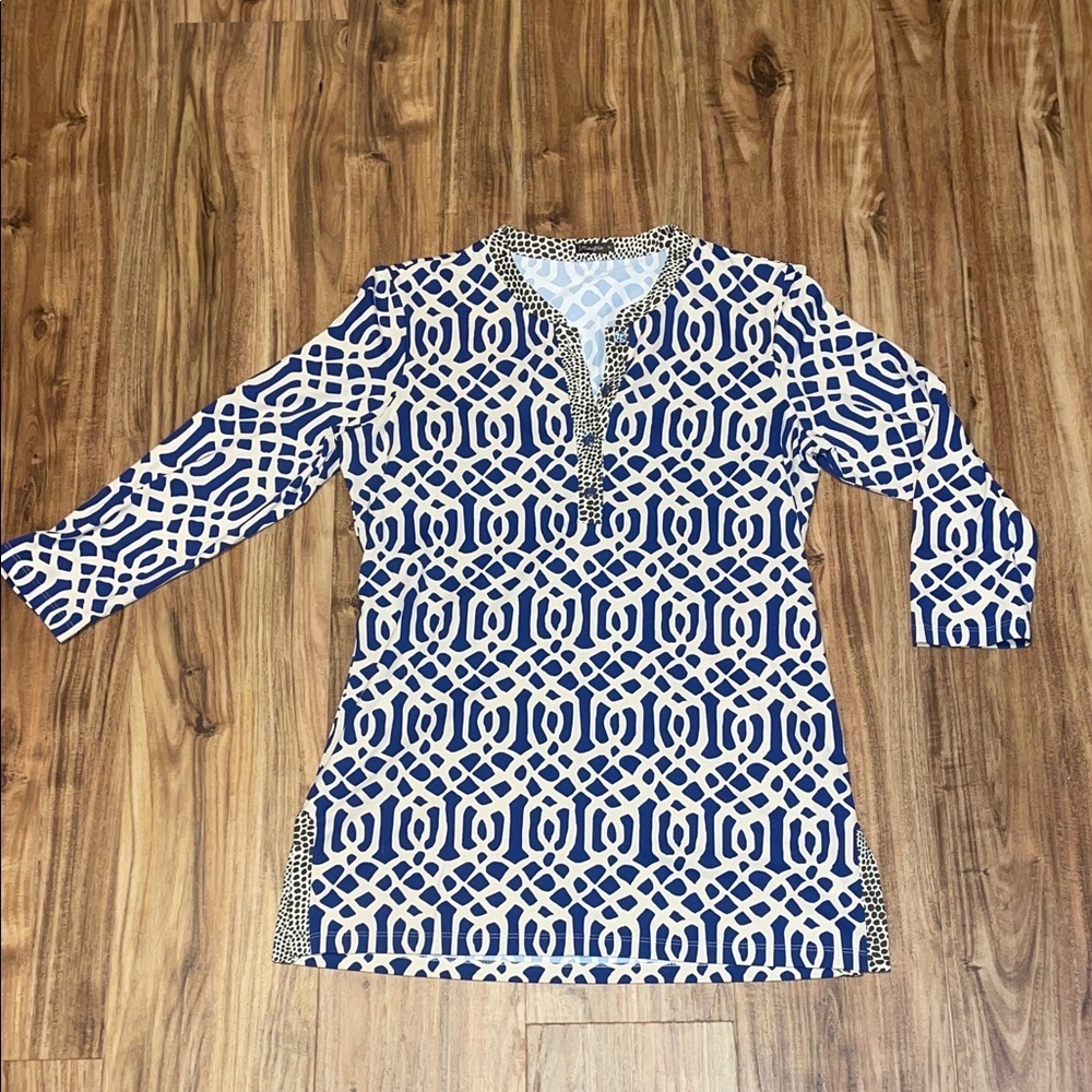 J. McLaughlin Blue and White Geometric Tunic